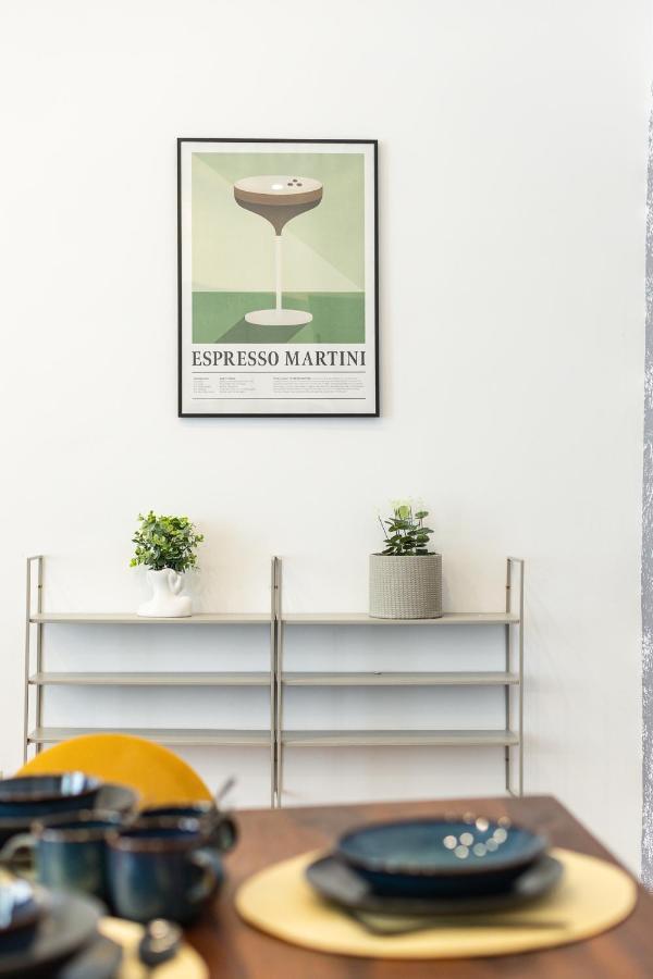 City Center Apartment With Balcony Budapest Luaran gambar